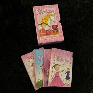 EXCELLENT CONDITION Pinkalicious ‘Teeny tiny pinky library’